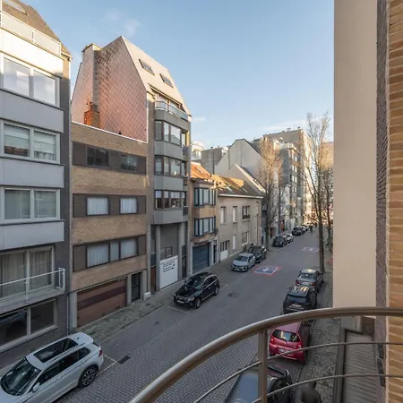 Appartement Bright, Calm & Stylish With Balcony Ostende