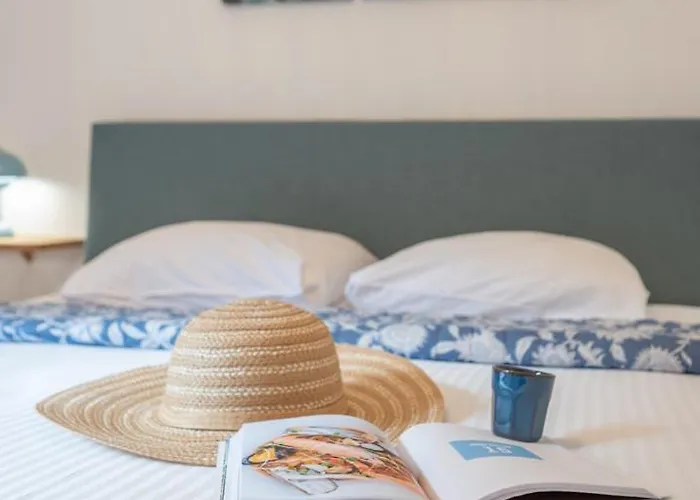 Bright, Calm & Stylish With Balcony Appartement *