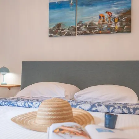 Bright, Calm & Stylish With Balcony * Ostende