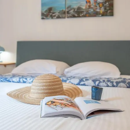 Bright, Calm & Stylish With Balcony Appartement *